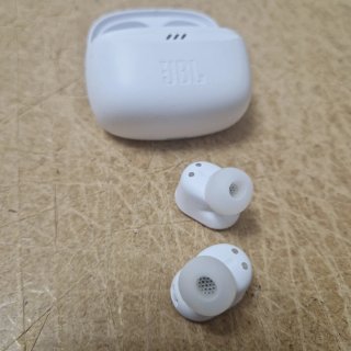 JBL Tune Buds 2 Blancos