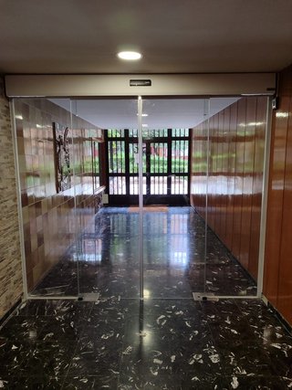 Puertas Automáticas de Cristal