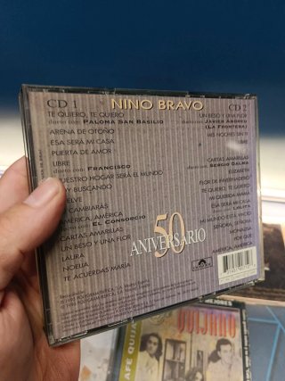 8 CDs Música: Rod Stewart, Céline Dion, Nino Bravo