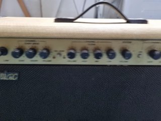 Amplificador Maniac MVG 60CRC