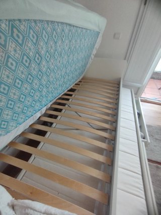 Cama nido blanca Ikea con 2 colchones