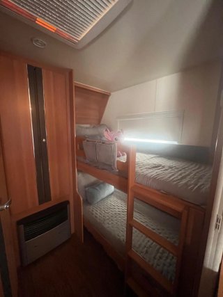 Caravana hobby 545 kmf