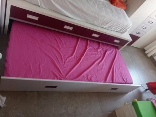 Mueble cama infantil con cajones
