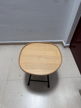 Mesa auxiliar madera y metal plegable