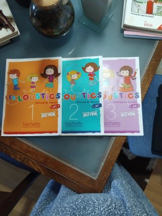 Libros francés Hachette