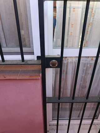 Reja de seguridad para ventana