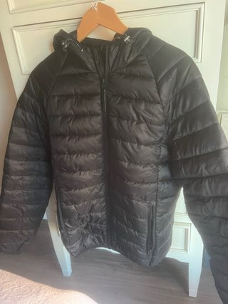 Chaqueta plumífera negra caballero