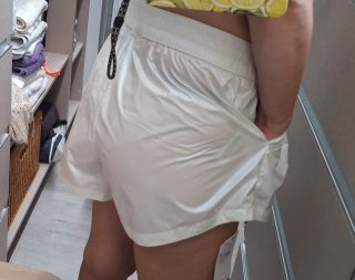 Pantalón corto deportivo blanco