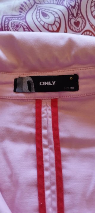 Chaqueta Only rosa