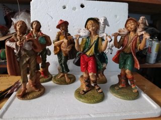 Pastori presepe 40 euro cad.