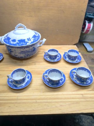 Sopera Tazas y plato Pontesa porcelana azul