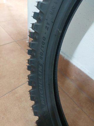 Neumático Michelin Track 80/100-21 M/C TT