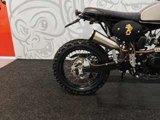 LEONART TRACKER 125CC 2022 14.600KMS