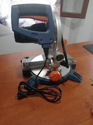 Sierra Ingletadora Profesional