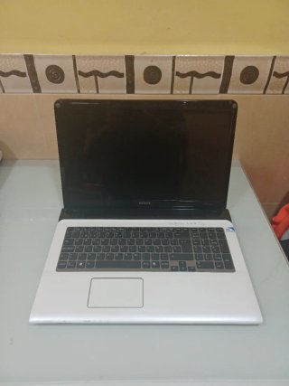 ORDENADOR PORTATIL 17"