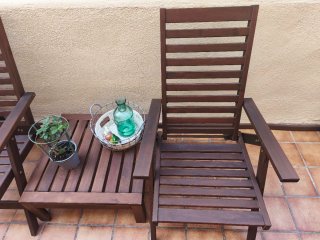 Conjunto jardín: banco, 2 sillones y mesa