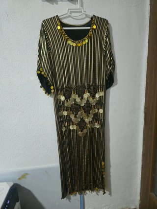 Talla M Vestido Egipcio con Monedas Dorado y Negro