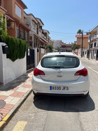 Opel Astra 2015