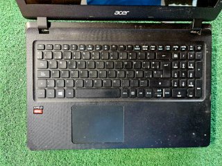 Dos portátiles Acer Aspire N16C2 y Lenovo