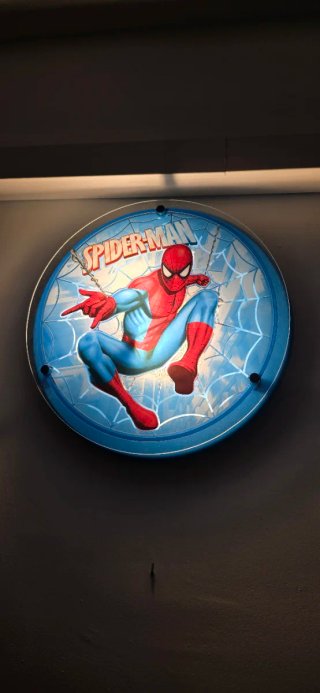 Lámpara Redonda Spiderman
