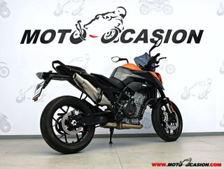 KTM 890 DUKE