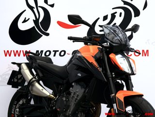 KTM 890 DUKE