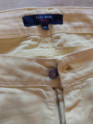 Pantalón vaquero amarillo EASY WEAR talla 40