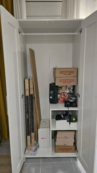 Urgente Armario Ikea Madera nuevo