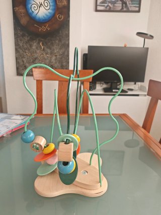 Juguete de madera para bebés
