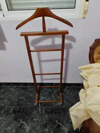 Perchero de madera