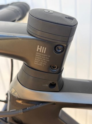 Bicicleta de carretera CANYON full carbon