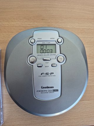 Reproductor CD Portátil Goodmans Gris/Plata