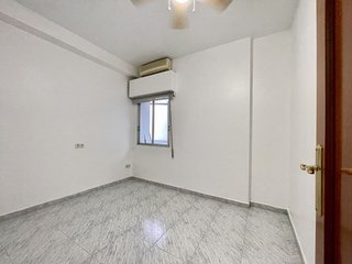 Oficina en alquiler en Ensanche - Diputación en Alicante