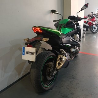 Kawasaki Z800e 2015 A2