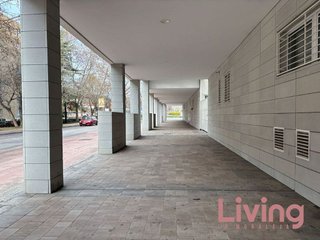Local comercial en venta en Ensanche en Alcalá de Henares