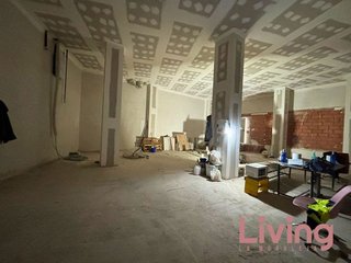 Local comercial en venta en Ensanche en Alcalá de Henares