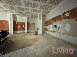 Local comercial en venta en Ensanche en Alcalá de Henares