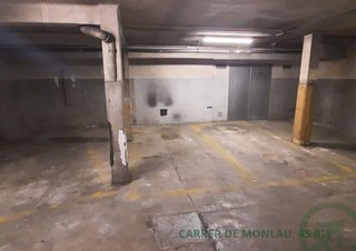 Garaje en alquiler en La Sagrera en Barcelona