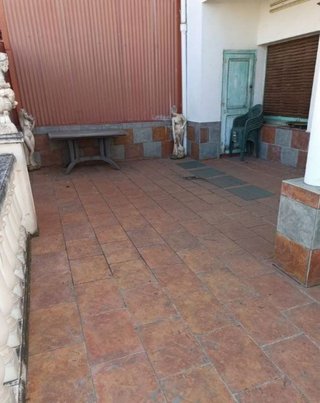 Casa adosada en venta en Ctra. Santpedor - Bases de Manresa en Manresa