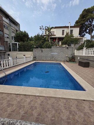Piso en alquiler en Centre en Sant Boi de Llobregat
