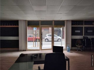 Local comercial en venta en Artigas - Llefià en Badalona