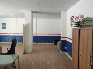 Local comercial en venta en Artigas - Llefià en Badalona