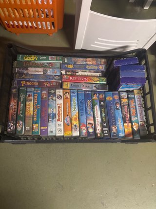 Lote de Cintas VHS Películas Animadas infantiles