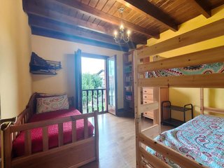 Casa pareada en venta en Celorio-Poó-Parres en Llanes