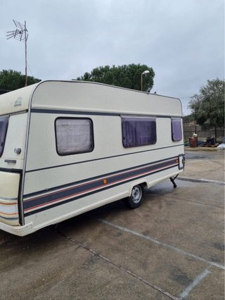 Caravana Burstner 4300 TM