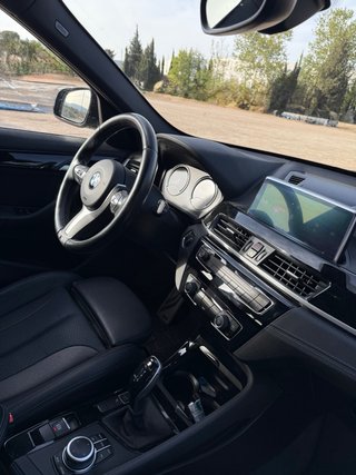 BMW X1 sdrive 18d 2020