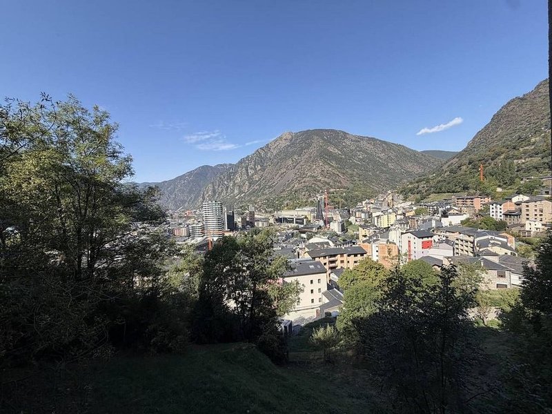 2-bedroom flat for rent in Escaldes-Engordany · 28 of 60