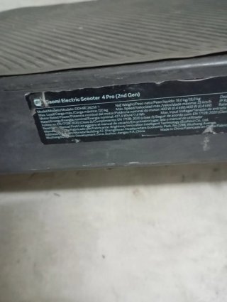Patinete Eléctrico Xiaomi 4 Pro (2ª Gen)