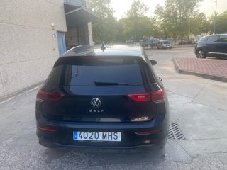 Volkswagen Golf 2023 hibrido automatico ECO choque