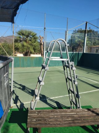 Piscina ovalada tubular imitación  madera